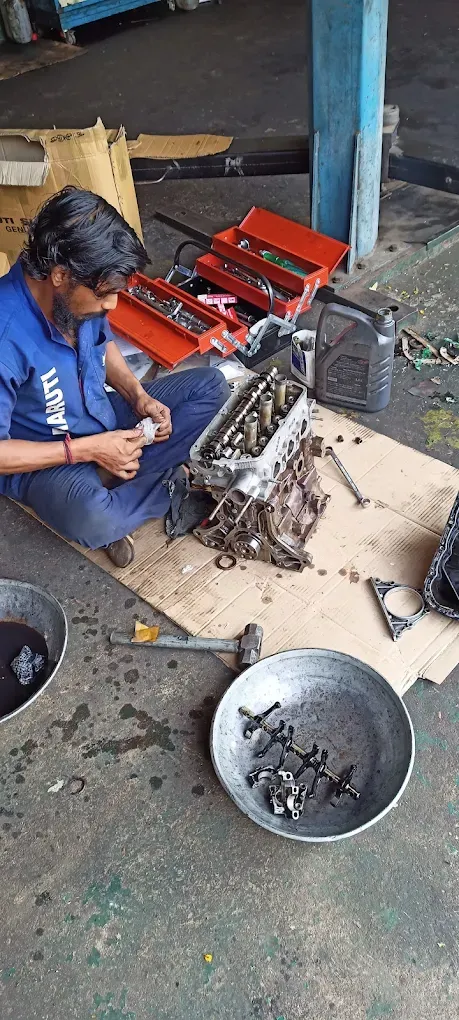 Image of: Sri Ganapathy Motors In Mahal 6