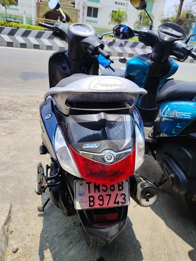 Image of: Sri Natchiyar Two Wheeler Consulting In Mahal 2