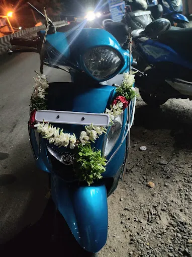 Image of: Sri Natchiyar Two Wheeler Consulting In Mahal 4