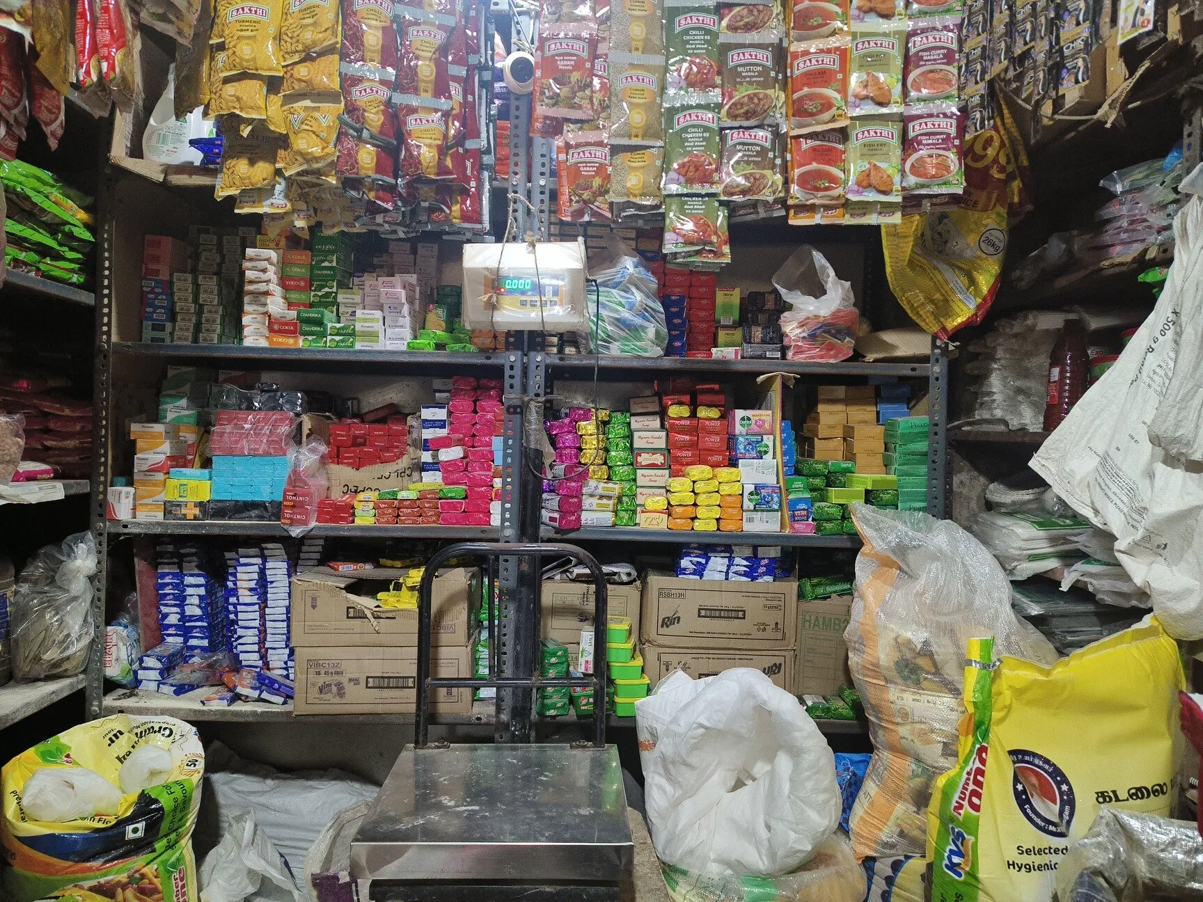 Image of: Vanitha Store in Mahal