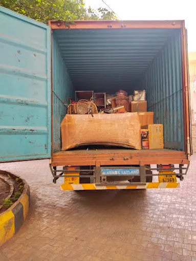 Image of: Aachi Packers And Movers In Madurai 2