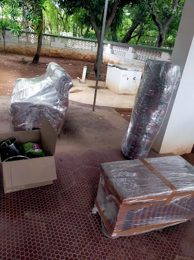 Image of: Deepak Packers And Movers In Thathaneri 6