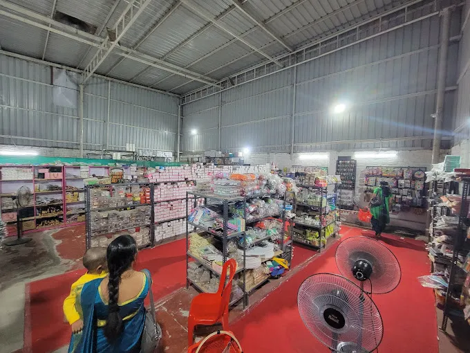 Image of: Eshwar Shop In Shenoy Nagar 3