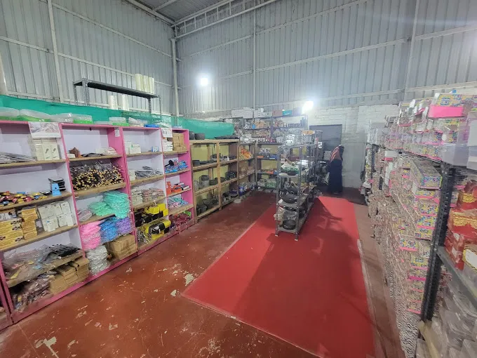 Image of: Eshwar Shop In Shenoy Nagar 4