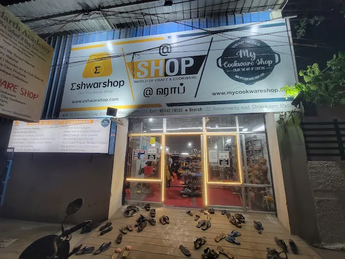 Image of: Eshwar Shop In Shenoy Nagar 6