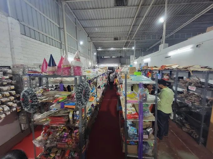 Image of: Eshwar Shop In Shenoy Nagar 7