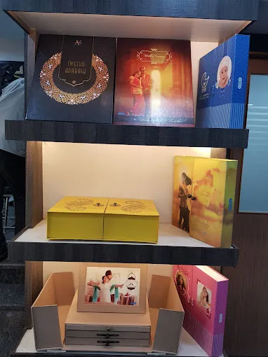 Image of: Glo Colour Labs In Periyar