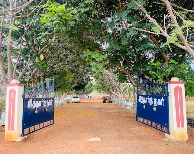 Image of: Siddarth Reals in Goripalayam