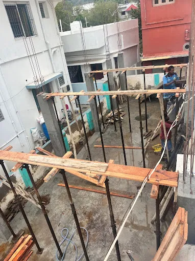 Image of: Yazhini Builders in Anna Nagar 6