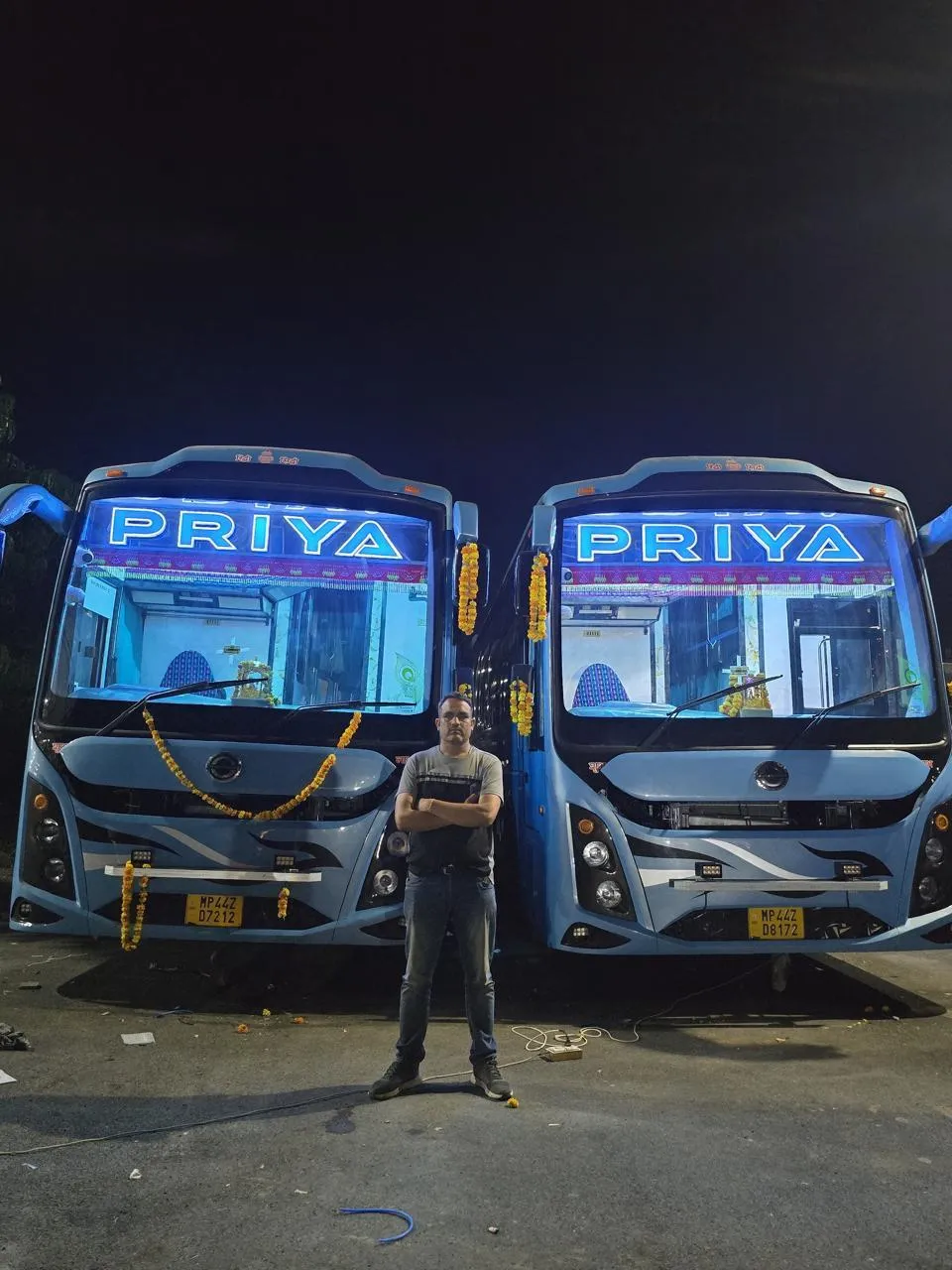 Image of: Priya Travels in South Gate
