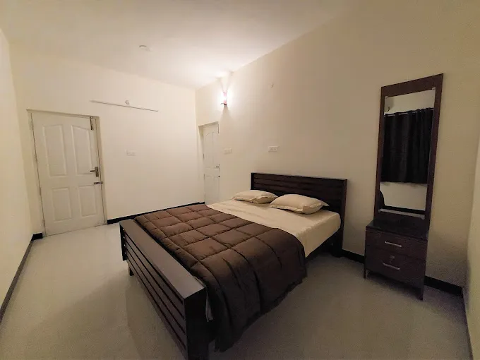 Image of: Santas Inn Service Apartments in Mattuthavani 3