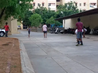 Image of: Vajra Apartments in Ponmeni