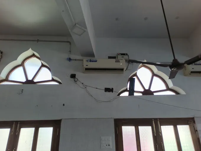 Image of: Ac Doctor In Iyer Bungalow 3