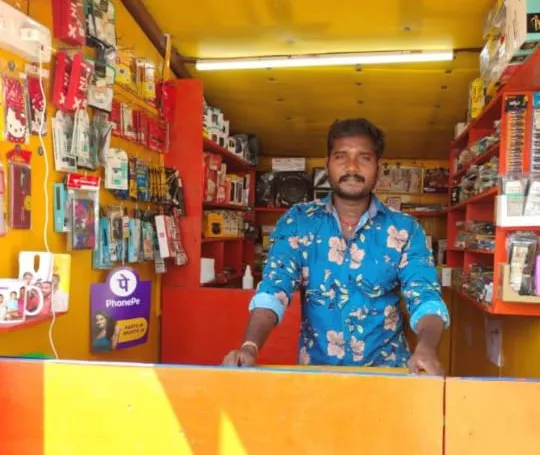 Image of: Karthika Mobile Service In Madurai
