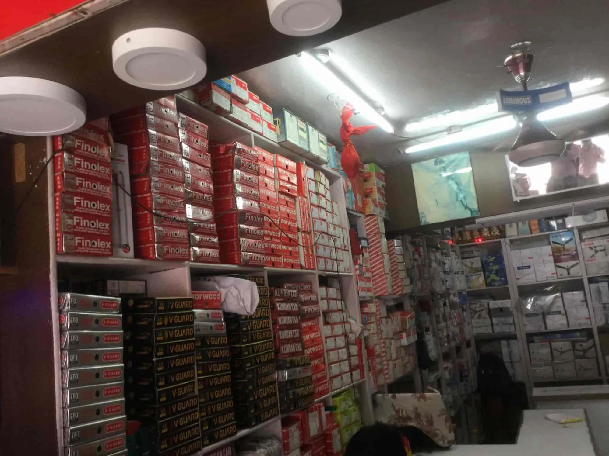 Image of: Meer Electronics In Iyer Bungalow