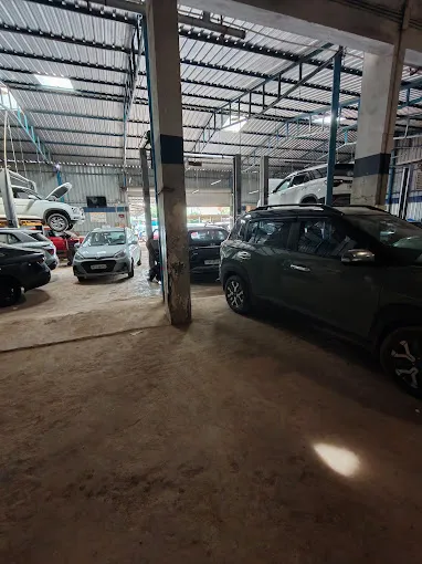 Image of: Peeyesyem Hyundai Car Service Center In Villapuram 3