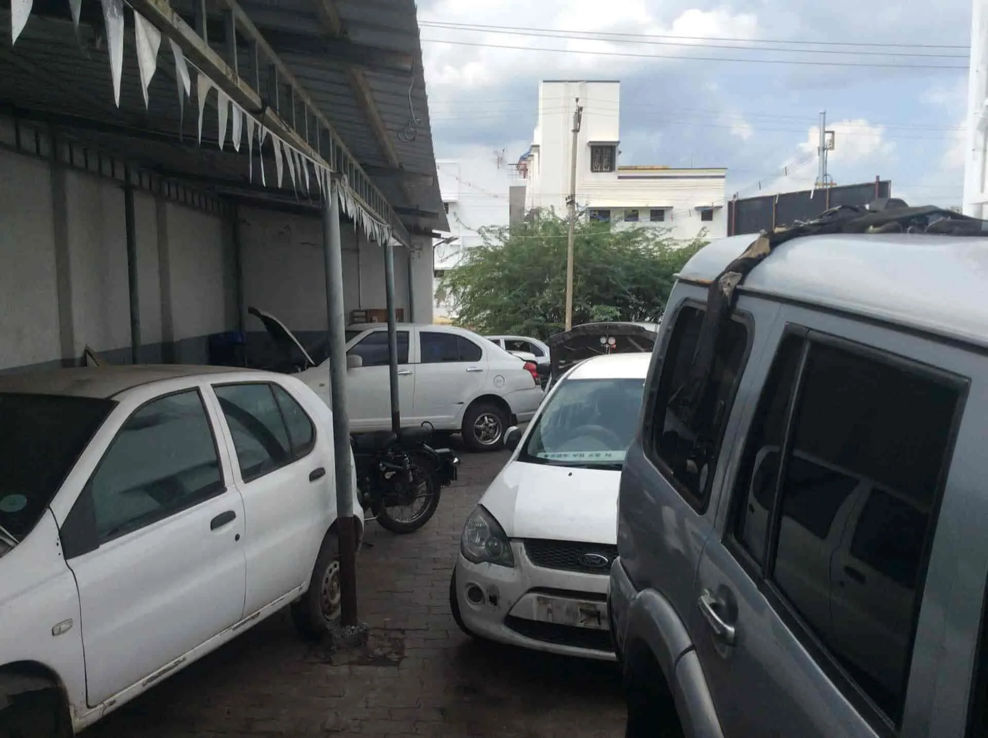 Image of: Raj Spot Motor Service In Virattipathu