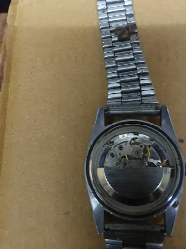 Image of: Sunrise Watch Company In Shenoy Nagar 3