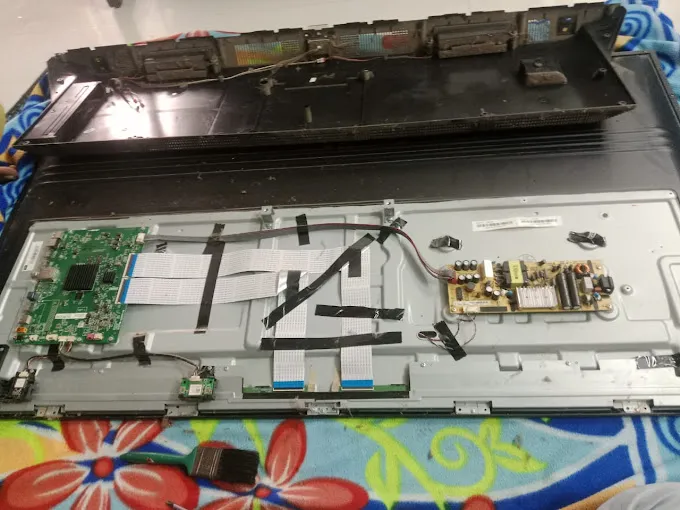 Image of: Unique Engineering Led Tv Repair Service In Kalavasal