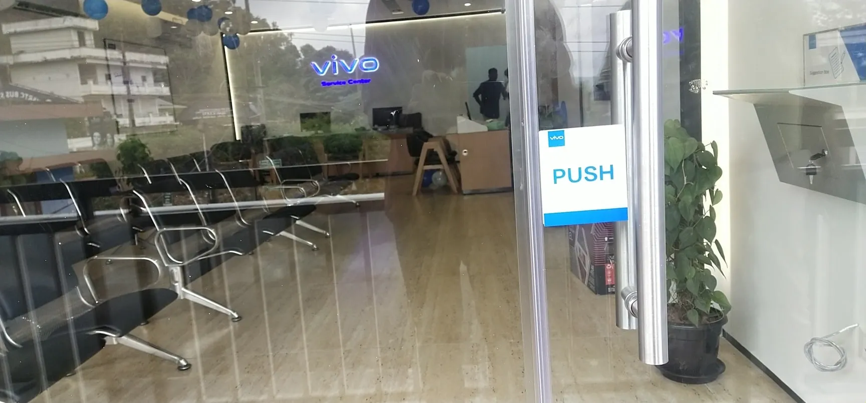 Image of: Vivo And Iqoo Authorised Service Center In Kalavasal