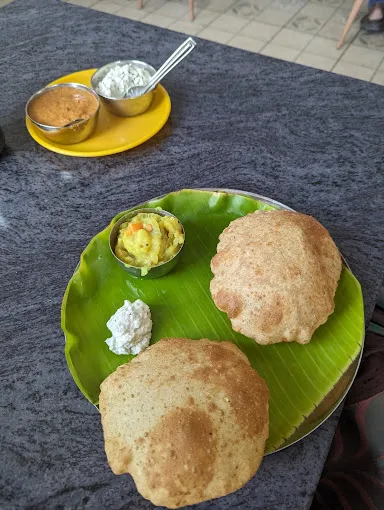 Image of: Aadhirrai Arusuvaii Unavagam in Madurai 4