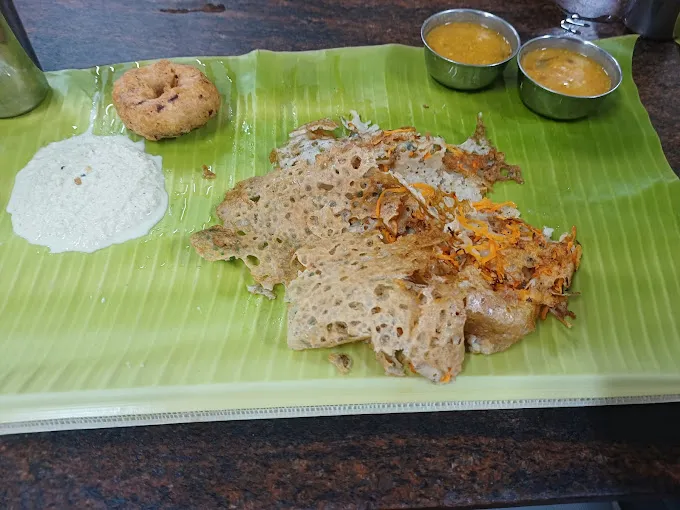 Image of: Hotel Gowri Gangga Restaurant in Madurai 3