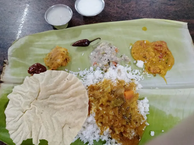 Image of: Hotel Gowri Gangga Restaurant in Madurai 4