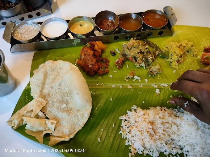 Image of: Hotel Sree Sabarees in Madurai 5