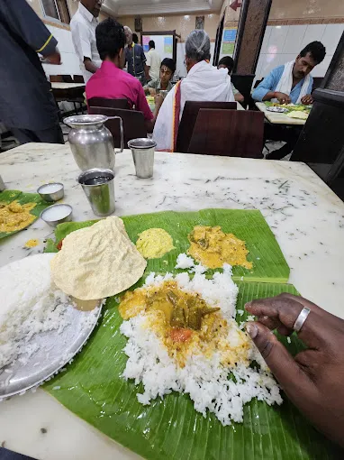 Image of: New Kanna Boarding Hotel in Madurai 3