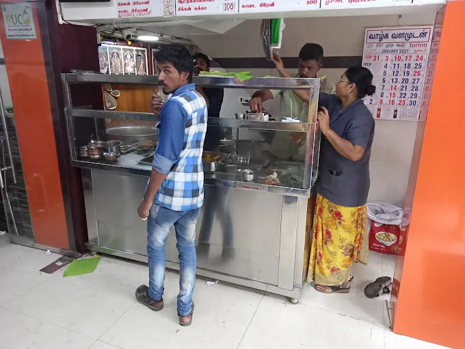 Image of: New Saravana Chettinadu Mess in Madurai 5