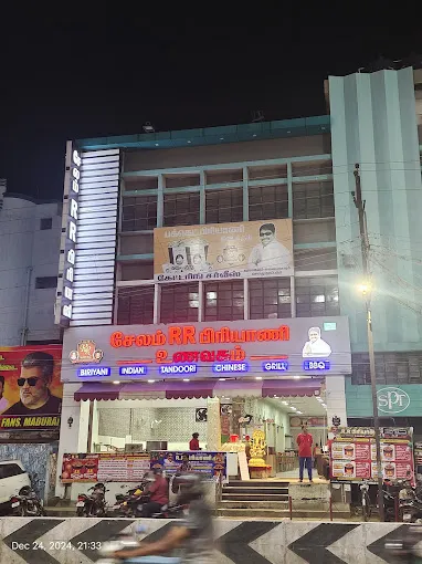 Image of: Salem R R Biriyani in Madurai 3