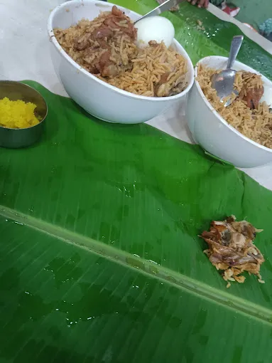 Image of: Salem R R Biriyani in Madurai 6