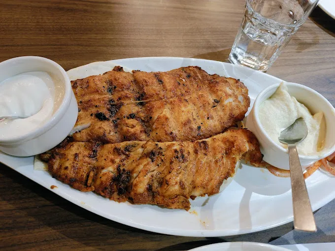 Image of: Zaitoon Restaurant in Anna Nagar 3
