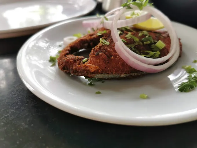 Image of: Aarthy Driveinn Restaurant in Thiruparankundram