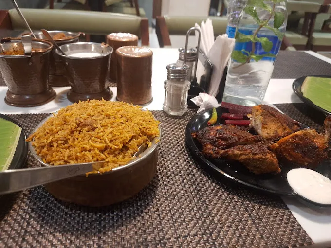 Image of: Aasife Biriyani in Mattuthavani 4
