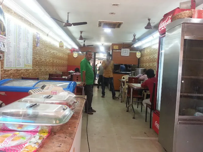Image of: Ajmeer Mahal Nonveg Restaurant in Madurai