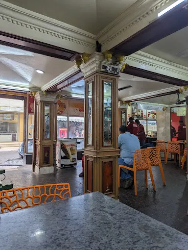 Image of: Annameenakshi Restaurant in Madurai 4