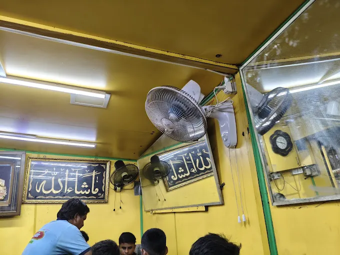 Image of: Bava Parotta And Briyani Stall in Arappalayam 5