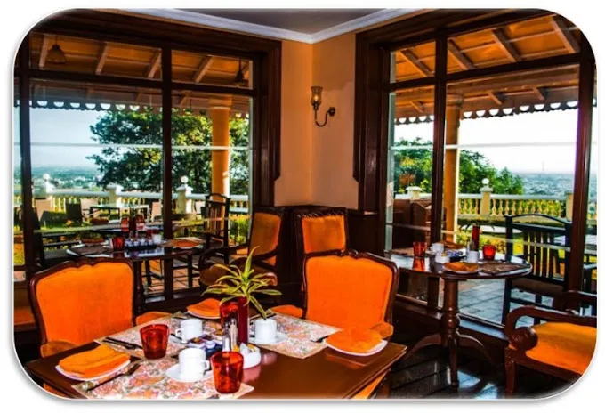 Image of: Beneath The Canopy Restaurant in Pasumalai