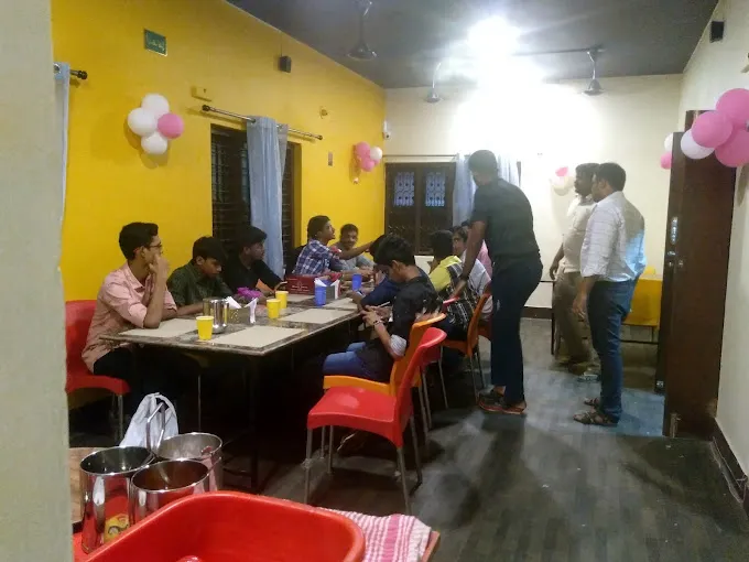 Image of: Classic Restaurant in S S Colony