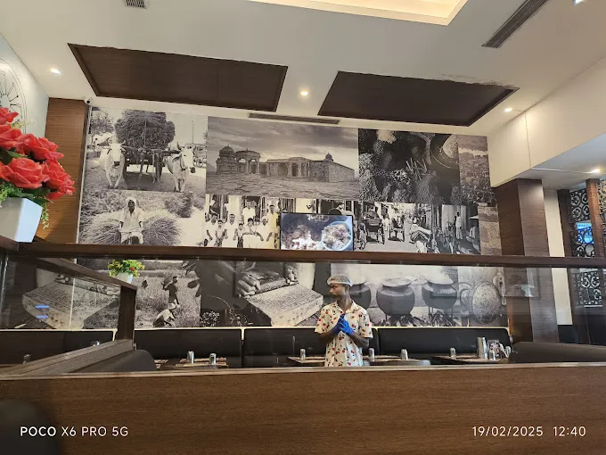 Image of: Dindigul Thalappakatti Restaurant in Kalavasal 6