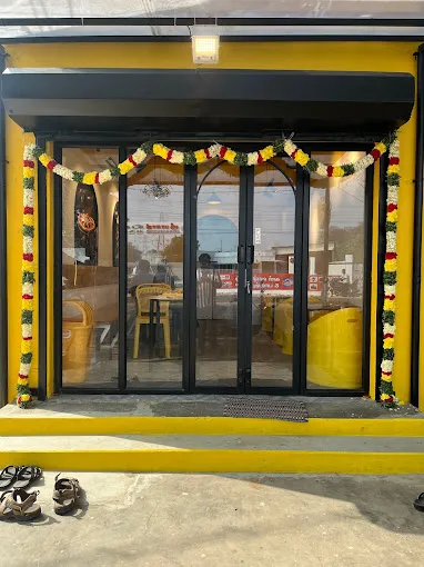 Image of: E2Gether Cafe in Thiru Nagar 3