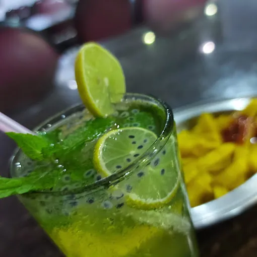 Image of: Empee Restaurant in Periyar 2