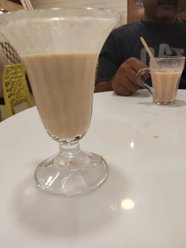 Image of: Famous Jigarthanda in Andalpuram 2