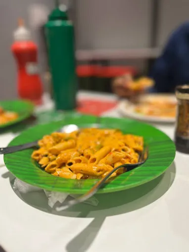 Image of: Feast Pizza in Kk Nagar 5
