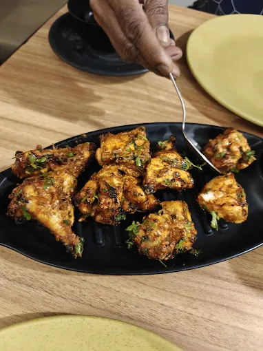 Image of: Food Beez in Madurai 6