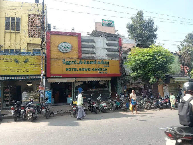 Image of: Gowri Gangga in South Gate 2