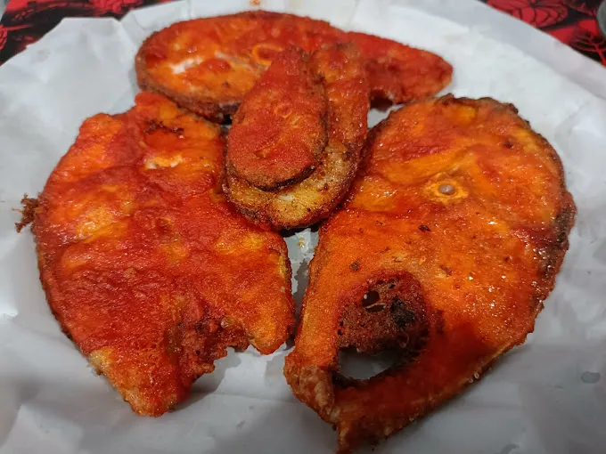Image of: Gunas Spicy Kitchen in South Gate