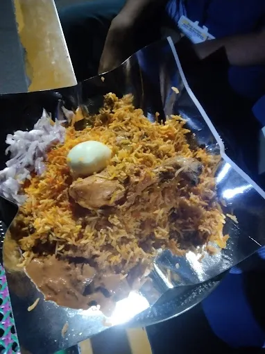 Image of: Gundu Bhai Real Hyderabad Biriyani in Madurai 7