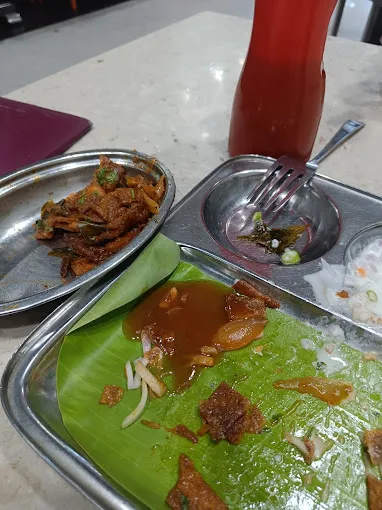 Image of: Harish Veg Restaurant And Bakery in Simmakkal